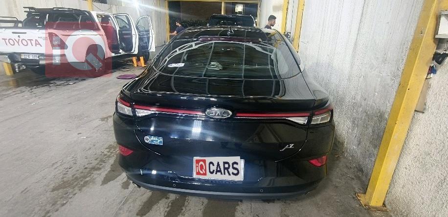 جاك J7